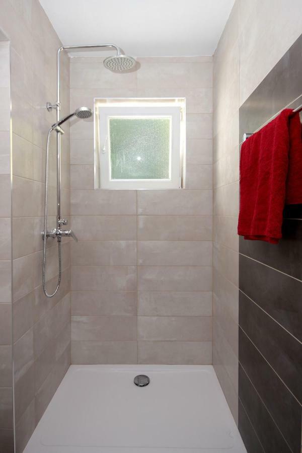 Apartments Natasa Пула Екстериор снимка